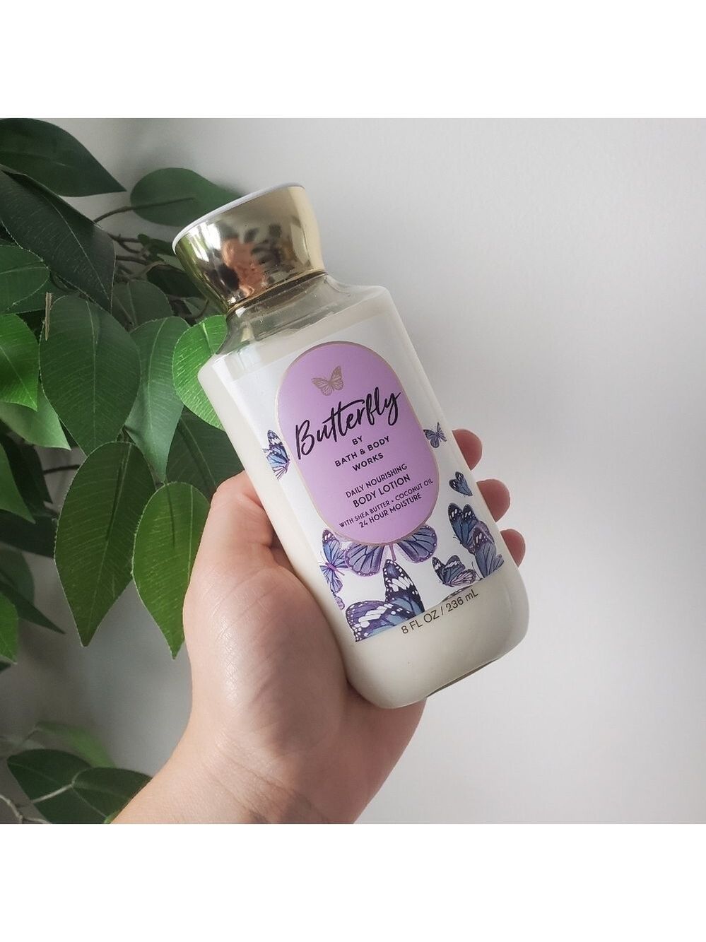 Bath & Body Works Body Butterfly 8oz Raspberry Iris Petals Vanilla